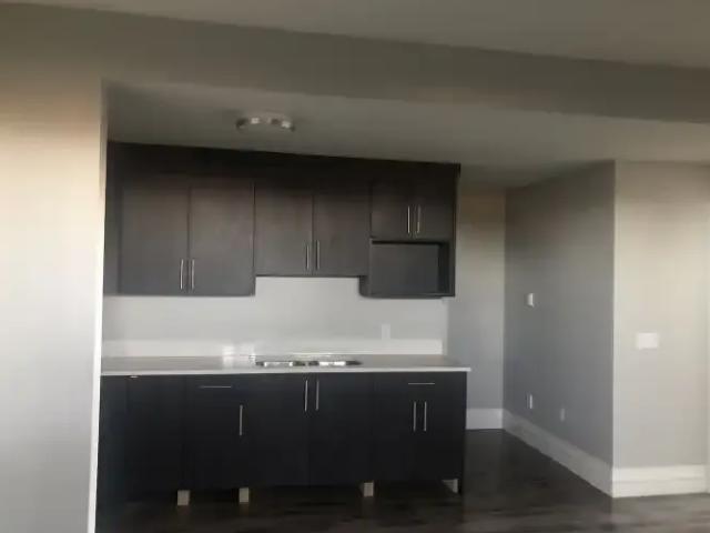 For Rent 2 Bedroom Apartment Rocky View AB DS104180127