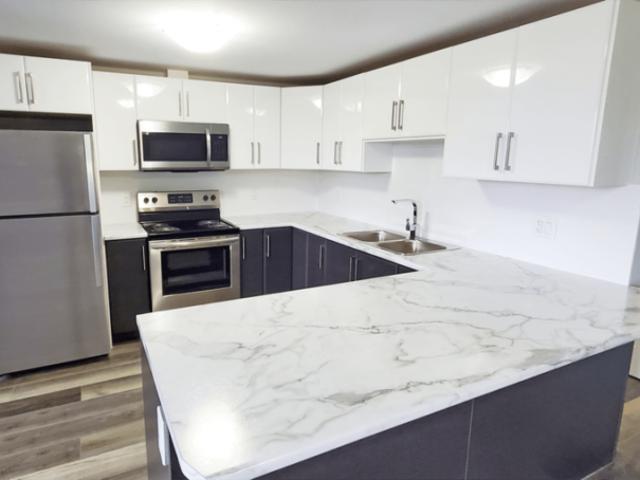 For Rent 2 Bedroom Apartment St. Catharines ON DS88935339