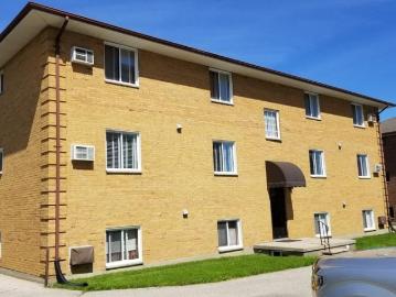 St Thomas, Ontario - Parking