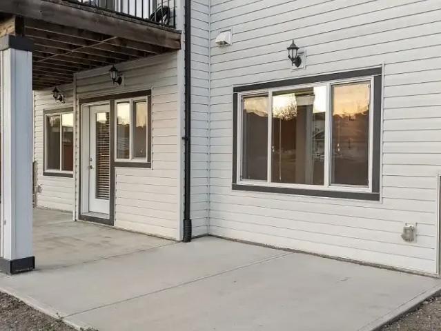 For Rent 2 Bedroom Apartment Strathmore AB DS104182363