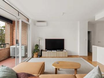 For Rent 2 Bedroom Apartment Surry Hills NSW DS102277348