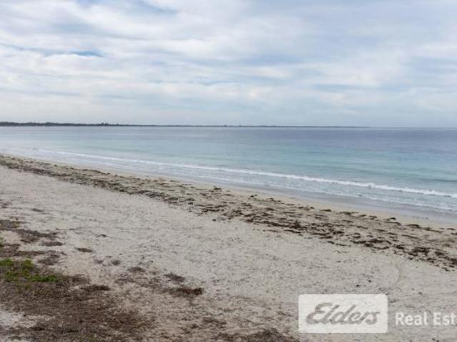 For Rent 2 Bedroom Apartment Safety Bay WA DS105943154