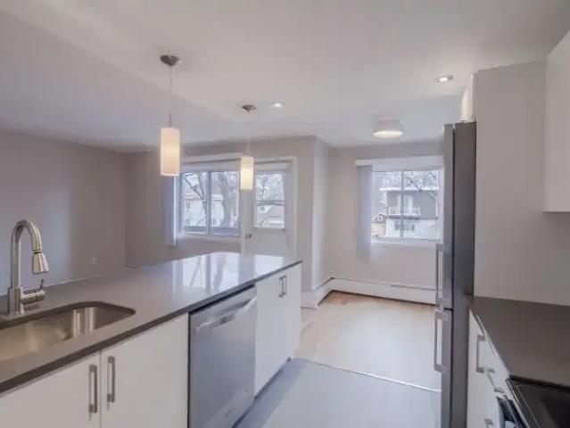 For Rent 2 Bedroom Apartment Saint QC DS105377420