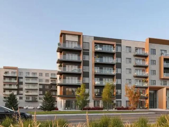 For Rent 2 Bedroom Apartment Saint QC DS103411099