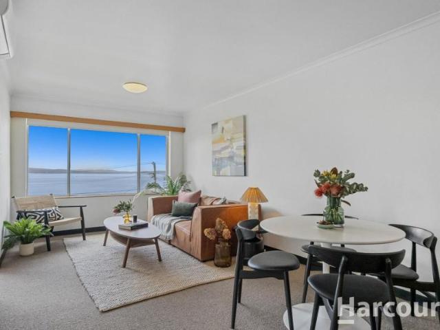For Rent 2 Bedroom Apartment Sandy Bay TAS DS106064961