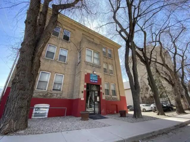For Rent 2 Bedroom Apartment Saskatoon SK DS104637381