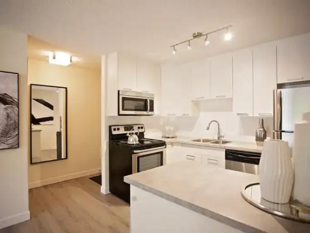 For Rent 2 Bedroom Apartment Saskatoon SK DS104840519