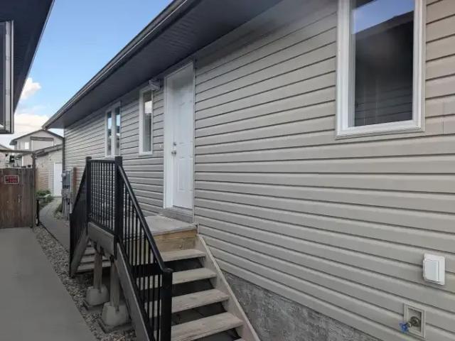 For Rent 2 Bedroom Apartment Saskatoon SK DS104985888