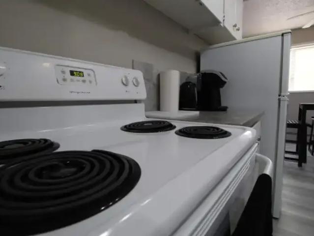 For Rent 2 Bedroom Apartment Saskatoon SK DS105525350