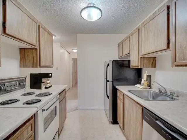 For Rent 2 Bedroom Apartment Saskatoon SK DS106180790