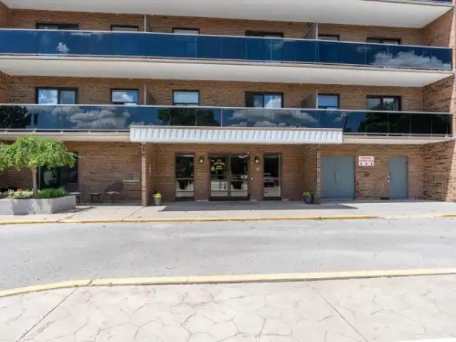 For Rent 2 Bedroom Apartment Sarnia ON DS105642640