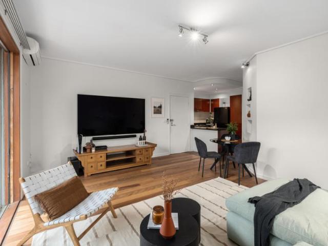 For Rent 2 Bedroom Apartment South Yarra VIC DS101583140