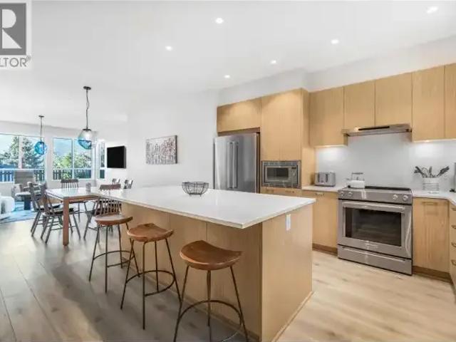 For Rent 2 Bedroom Apartment Squamish BC DS105822069