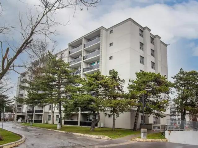 For Rent 2 Bedroom Apartment Thornhill ON DS103011259