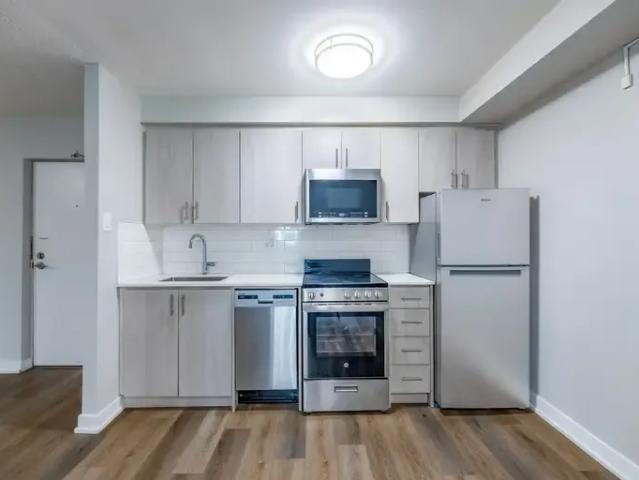 For Rent 2 Bedroom Apartment Toronto ON DS96463699