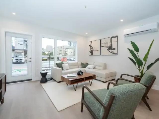 For Rent 2 Bedroom Apartment Victoria BC DLS100120695