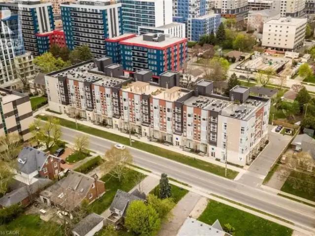 For Rent 2 Bedroom Apartment Waterloo ON DS105394917