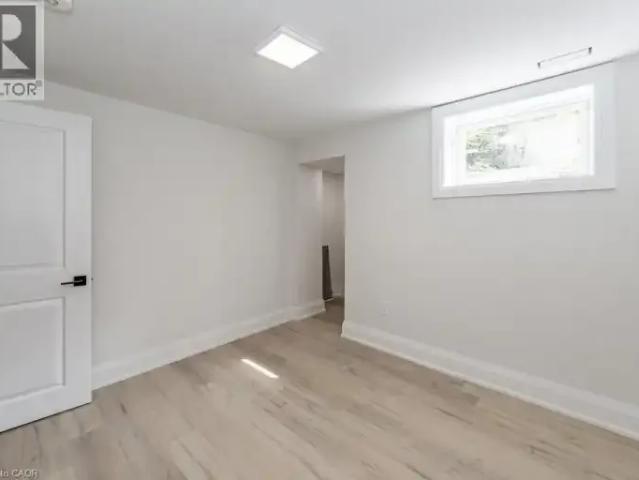 For Rent 2 Bedroom Apartment Welland ON DS103879751