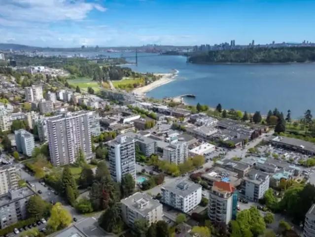 For Rent 2 Bedroom Apartment West Vancouver BC DS103770558