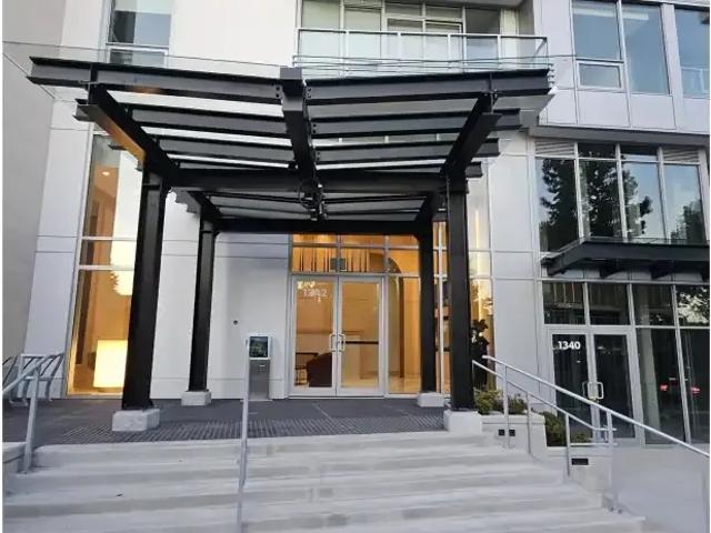 For Rent 2 Bedroom Apartment White Rock BC DLS104957702