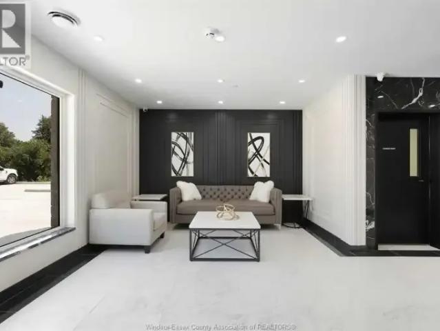 For Rent 2 Bedroom Apartment Windsor ON DS101725587