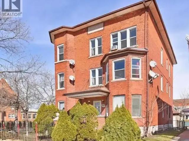 For Rent 2 Bedroom Apartment Windsor ON DS104972925