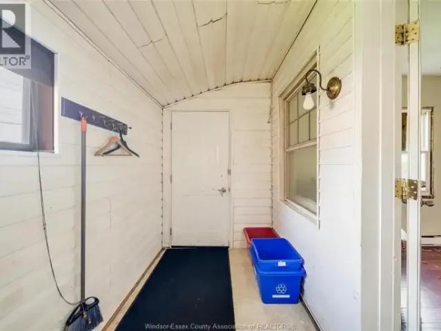For Rent 2 Bedroom Apartment Windsor ON DS105654177