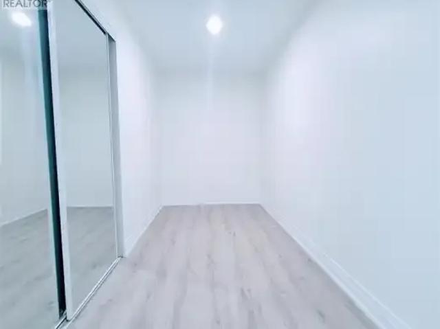 For Rent 2 Bedroom Apartment Windsor ON DS105654190