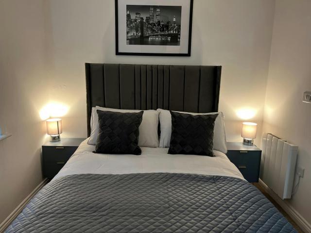 For Rent 2 Bedroom Apartment York York DS73820741