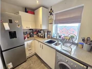 Unique 2 bedroom flat for rent in Claypit Lane, West Bromwich.