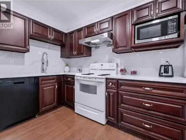 For Rent 2 Bedroom House Coquitlam BC DS104000171
