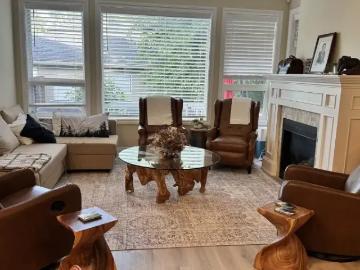 For Rent 2 Bedroom House Calgary AB DS103486810