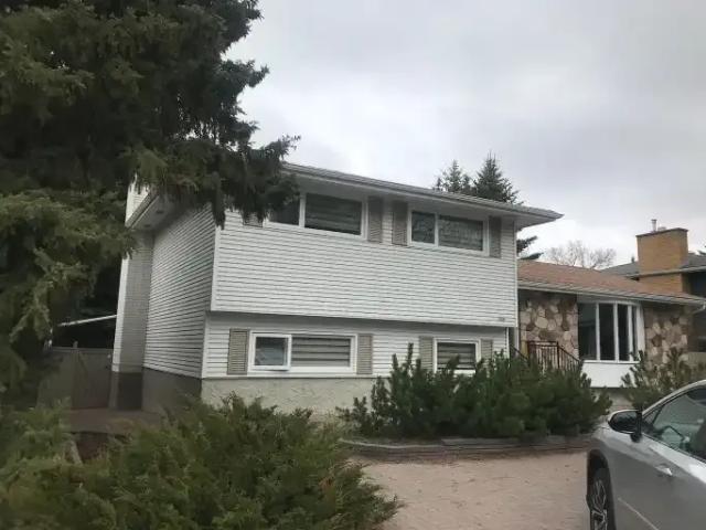For Rent 2 Bedroom House Calgary AB DS104598077