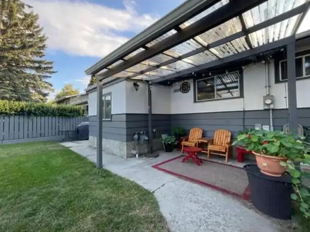 For Rent 2 Bedroom House Calgary AB DS105167271