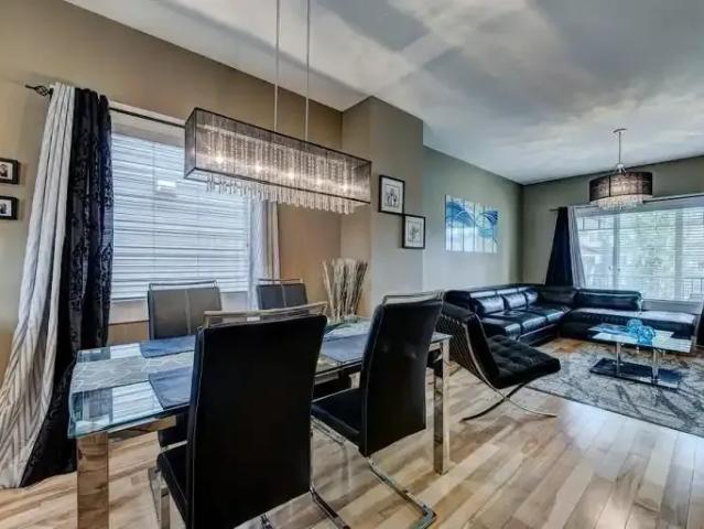 For Rent 2 Bedroom House Calgary AB DS105198604