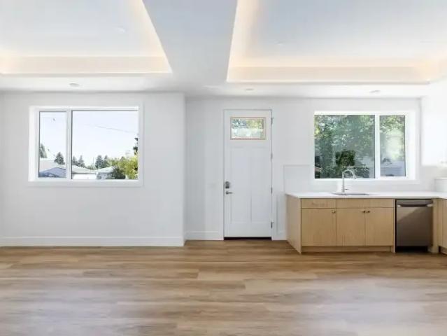 For Rent 2 Bedroom House Calgary AB DS105580923