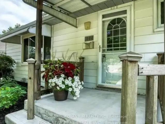 For Rent 2 Bedroom House Cambridge ON DS104183133