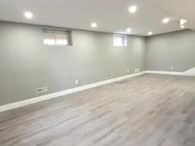 For Rent 2 Bedroom House Cambridge ON DS104782842