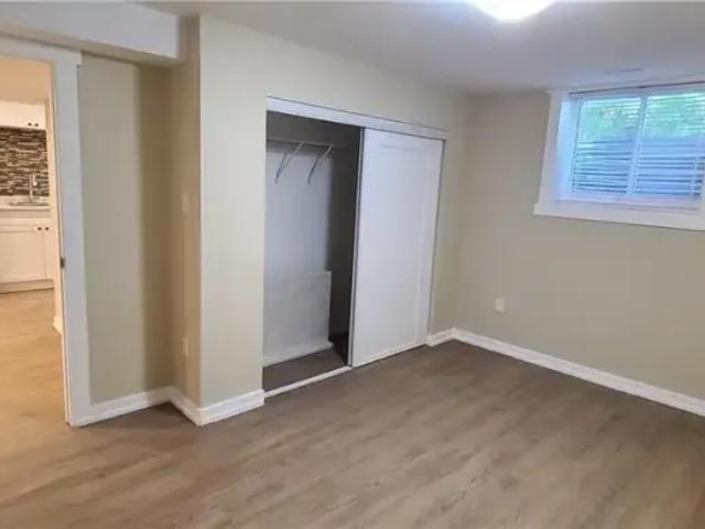 For Rent 2 Bedroom House Cambridge ON DS102915194