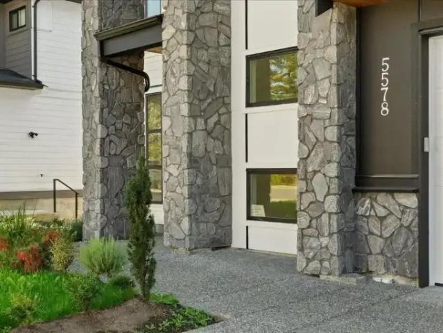 For Rent 2 Bedroom House Chilliwack BC DS105004944
