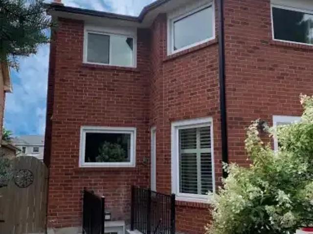 For Rent 2 Bedroom House Ajax ON DS103879525
