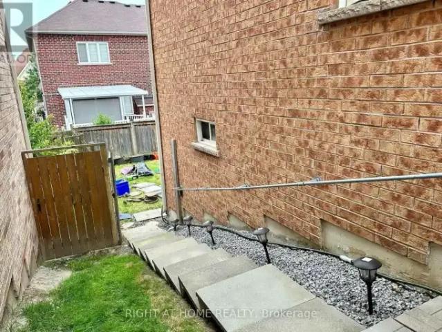 For Rent 2 Bedroom House Ajax ON DS105167473