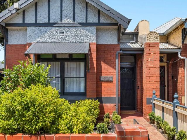 For Rent 2 Bedroom House Ascot Vale VIC DS102766493