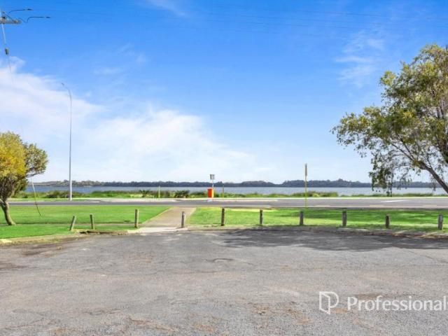 For Rent 2 Bedroom House Australind WA DS105972848