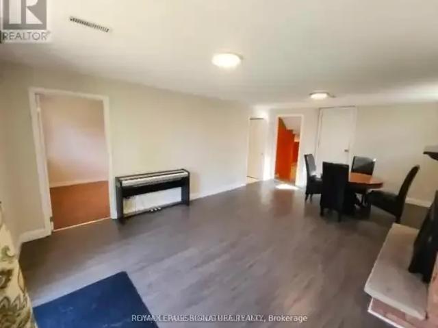 For Rent 2 Bedroom House Bradford West Gwillimbury ON DS104842031