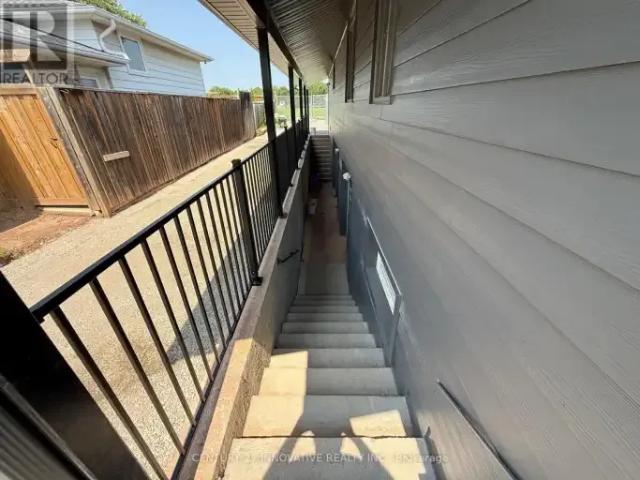 For Rent 2 Bedroom House Burlington ON DS104506899