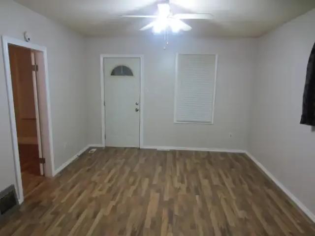 For Rent 2 Bedroom House Edmonton AB DS105674792