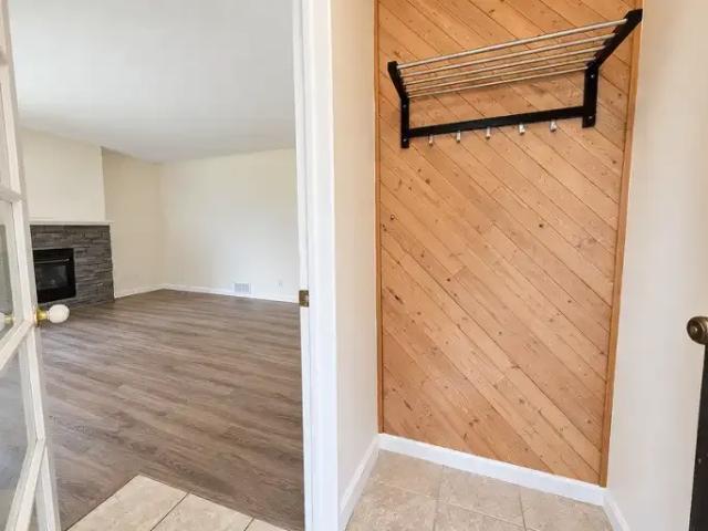 For Rent 2 Bedroom House Edmonton AB DS105821801