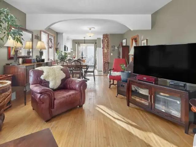 For Rent 2 Bedroom House Edmonton AB DS105337586
