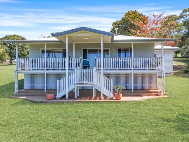 For Rent 2 Bedroom House Farnborough QLD DS101947296